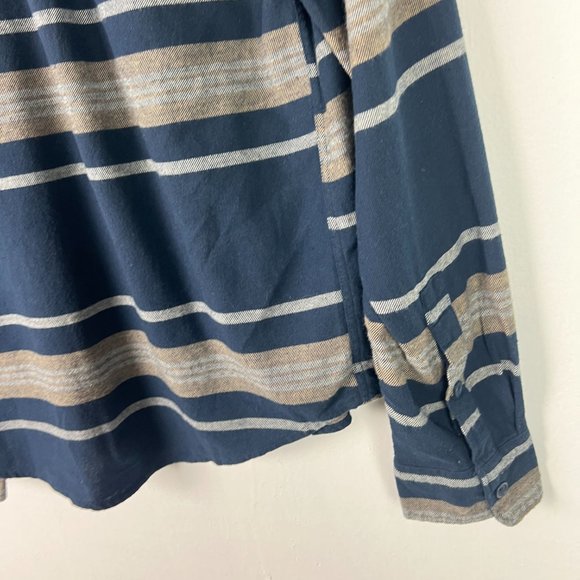 NWT Lucky Brand Striped Flannel Button Front Shirt Blue Size Small S NEW - Picture 11 of 11